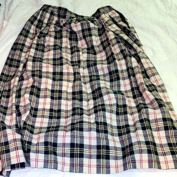2/$20 Talbots vintage wool skirt and shorts - Picture 2 of 9